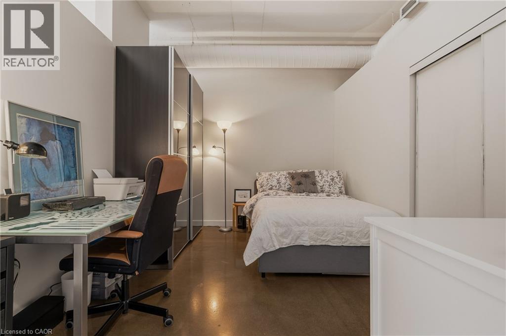 66 Bay Street S Unit# 504, Hamilton, ON - Indoor Photo Showing Bedroom