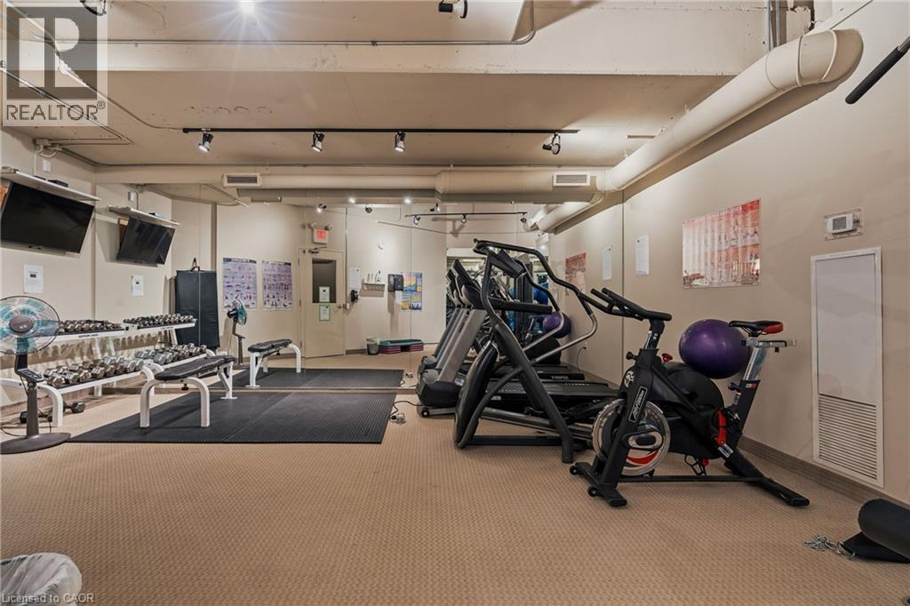 66 Bay Street S Unit# 504, Hamilton, ON - Indoor Photo Showing Gym Room