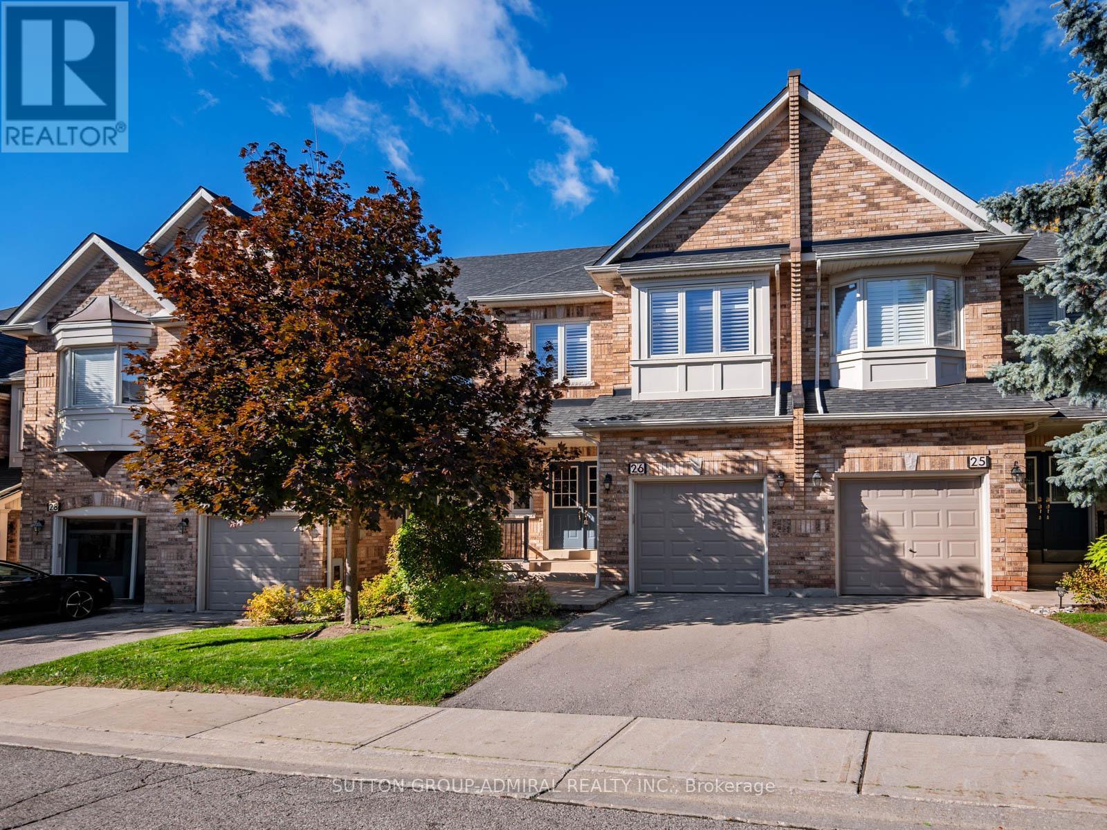 26 - 255 Shaftsbury Avenue, Richmond Hill, ON - Outdoor With Facade