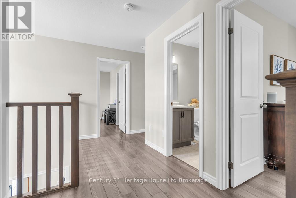 29 Brookside Lane, Tillsonburg, ON - Indoor Photo Showing Other Room