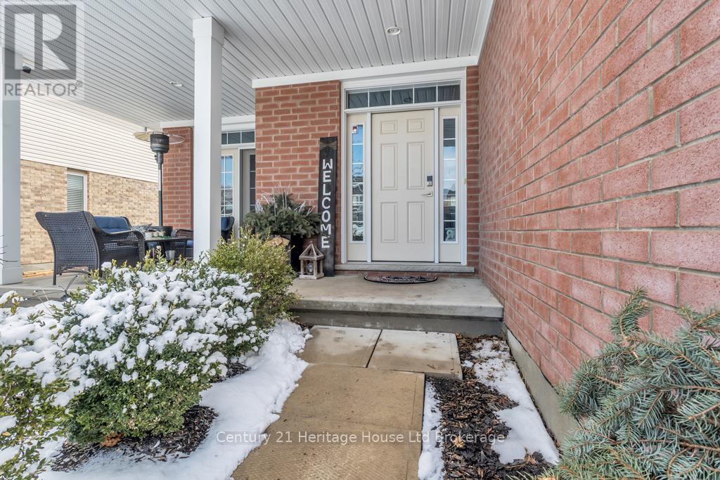 29 Brookside Lane, Tillsonburg, ON - Outdoor