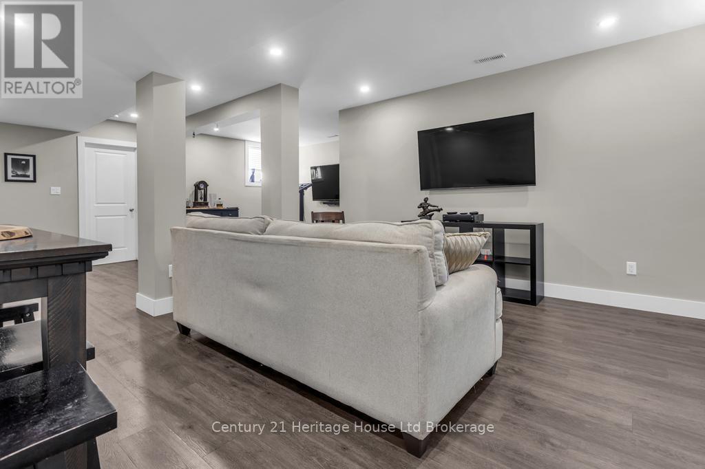 29 Brookside Lane, Tillsonburg, ON - Indoor