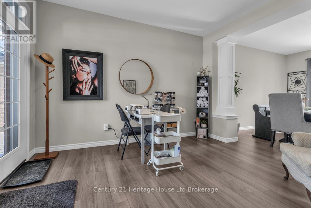 29 Brookside Lane, Tillsonburg, ON - Indoor