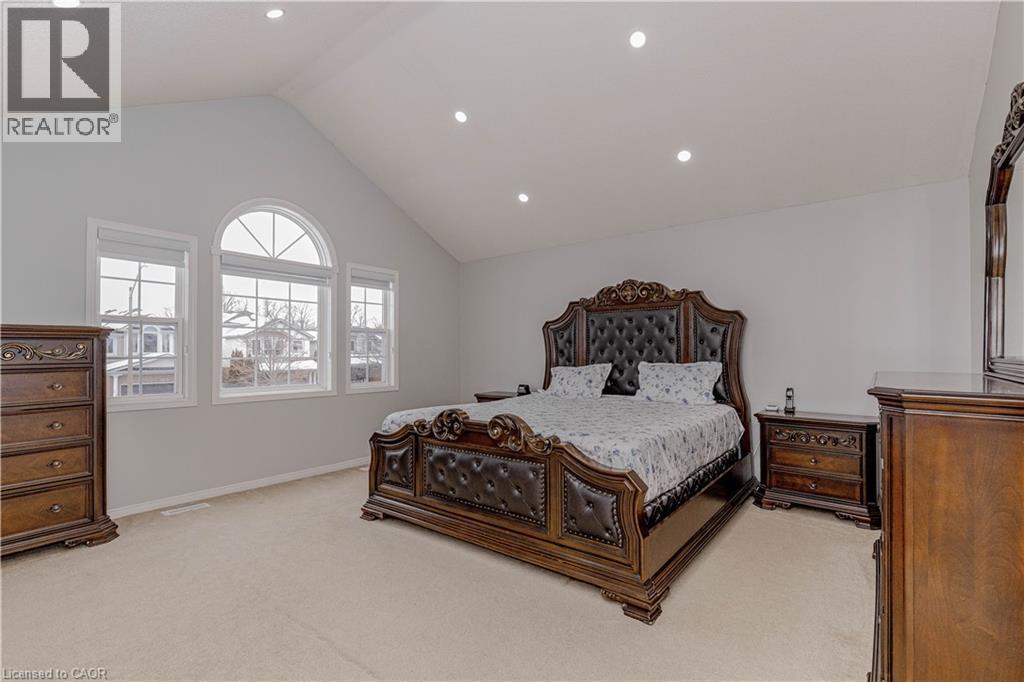 128 Karalee Crescent, Cambridge, ON - Indoor Photo Showing Bedroom