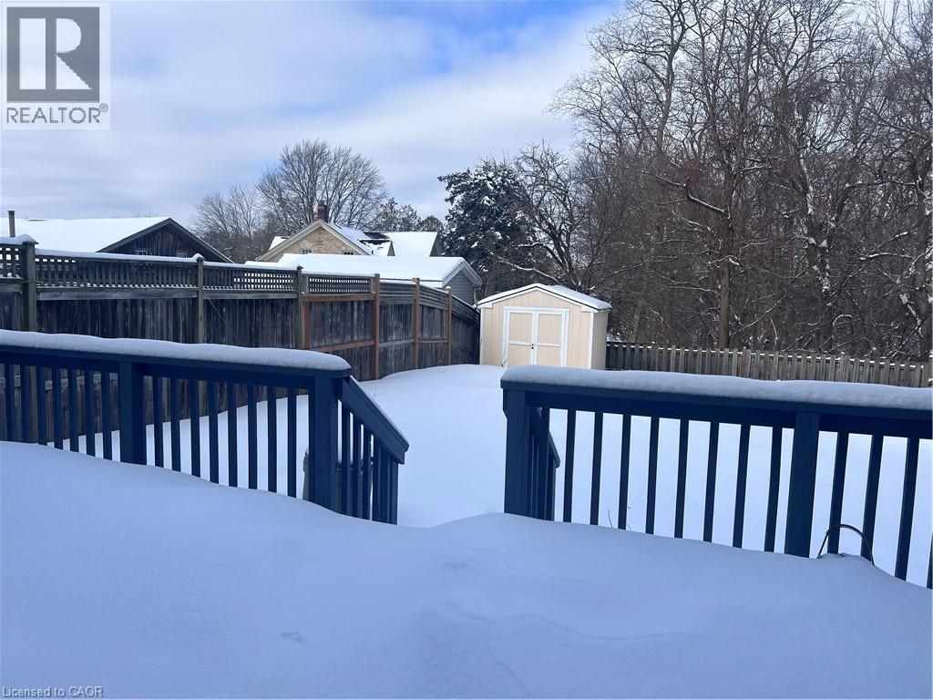 242 Doon Mills Drive, Kitchener, ON - Outdoor