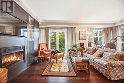 Large Great Room Ideal for Entertaining -