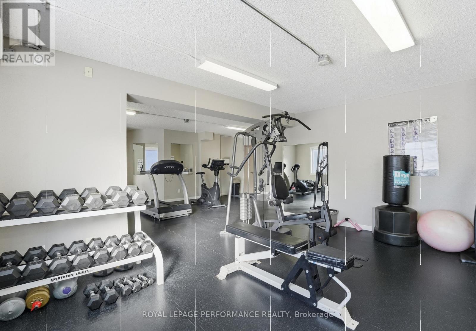 412 - 225 Alvin Road N, Ottawa, ON - Indoor Photo Showing Gym Room