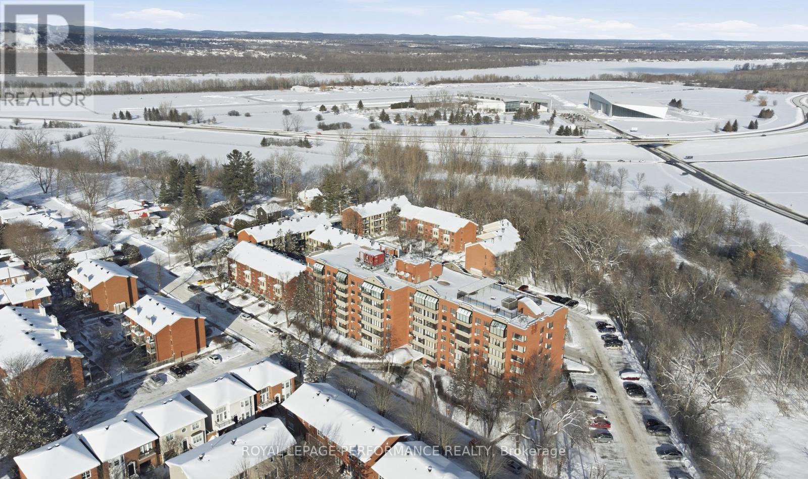 Proximity to the Aviation Parkway - 412 - 225 Alvin Road N, Ottawa, ON - Outdoor With View