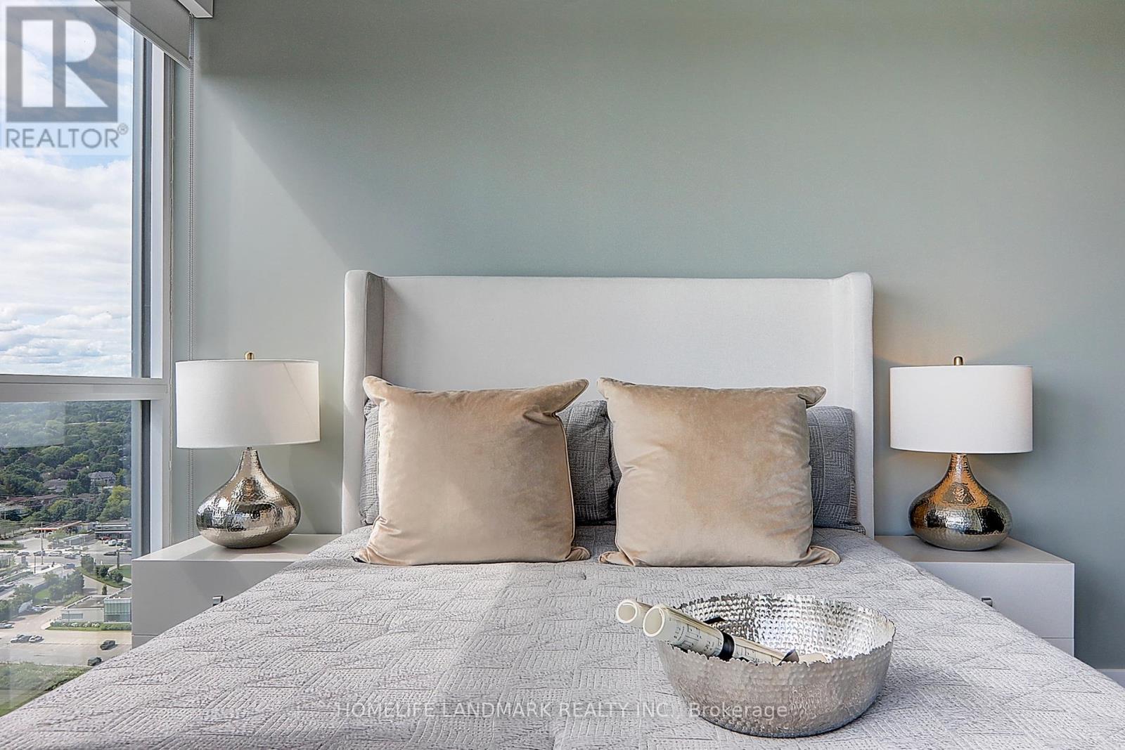 3203 - 95 Mcmahon Drive S, Toronto, ON - Indoor Photo Showing Bedroom