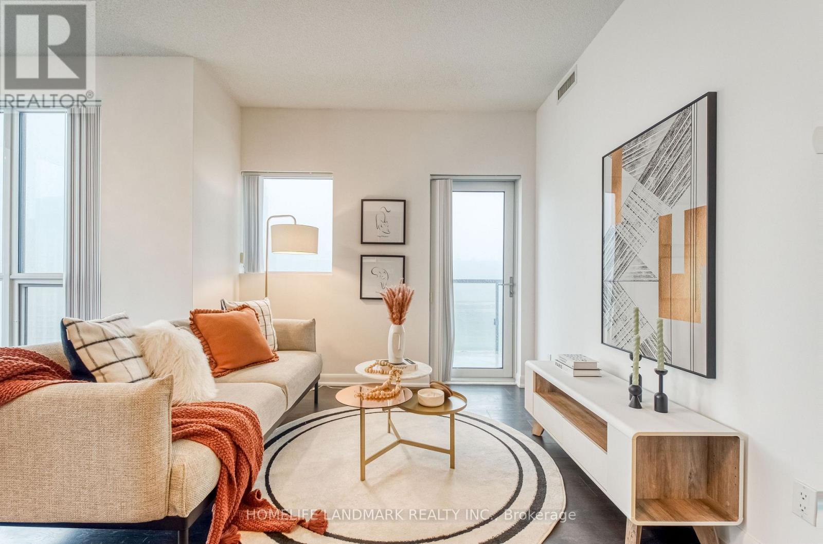 3112 - 5168 Yonge Street, Toronto, ON - Indoor Photo Showing Living Room