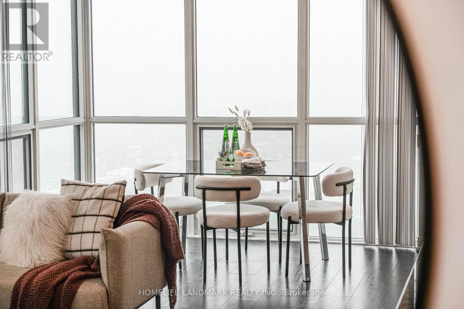 3112 - 5168 Yonge Street, Toronto, ON - Indoor