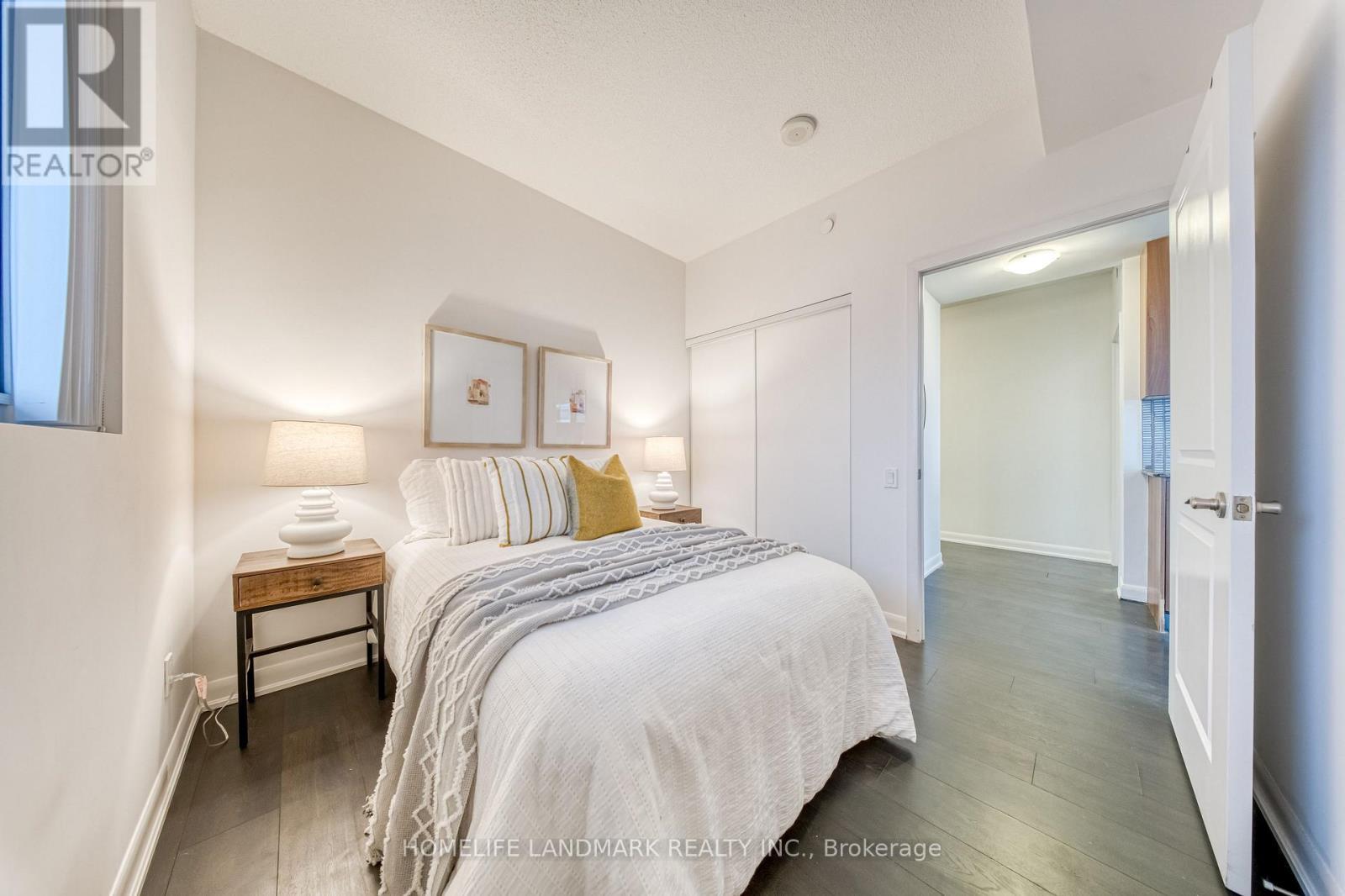 3112 - 5168 Yonge Street, Toronto, ON - Indoor Photo Showing Bedroom