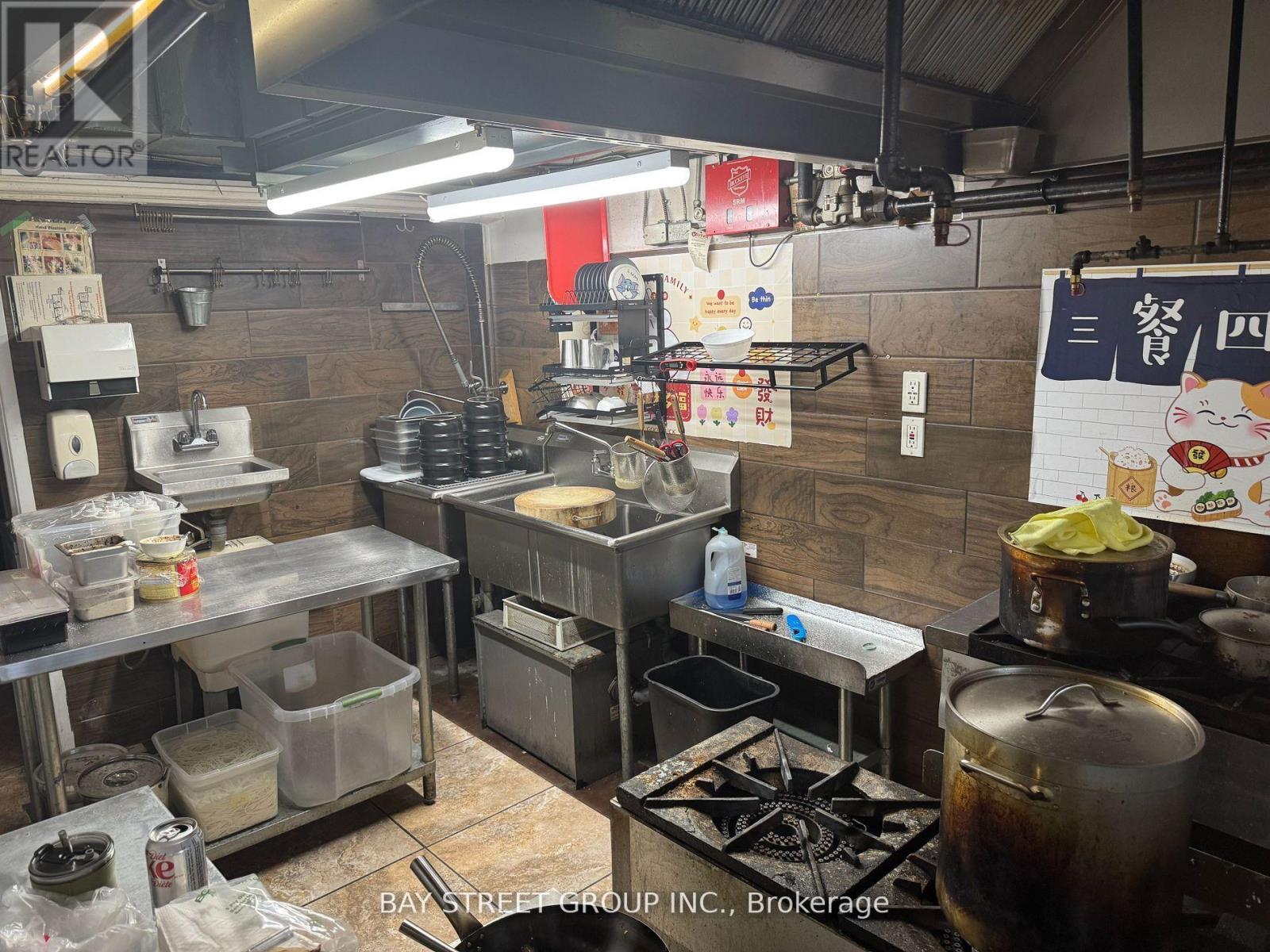 1 Byng Avenue, Toronto, ON