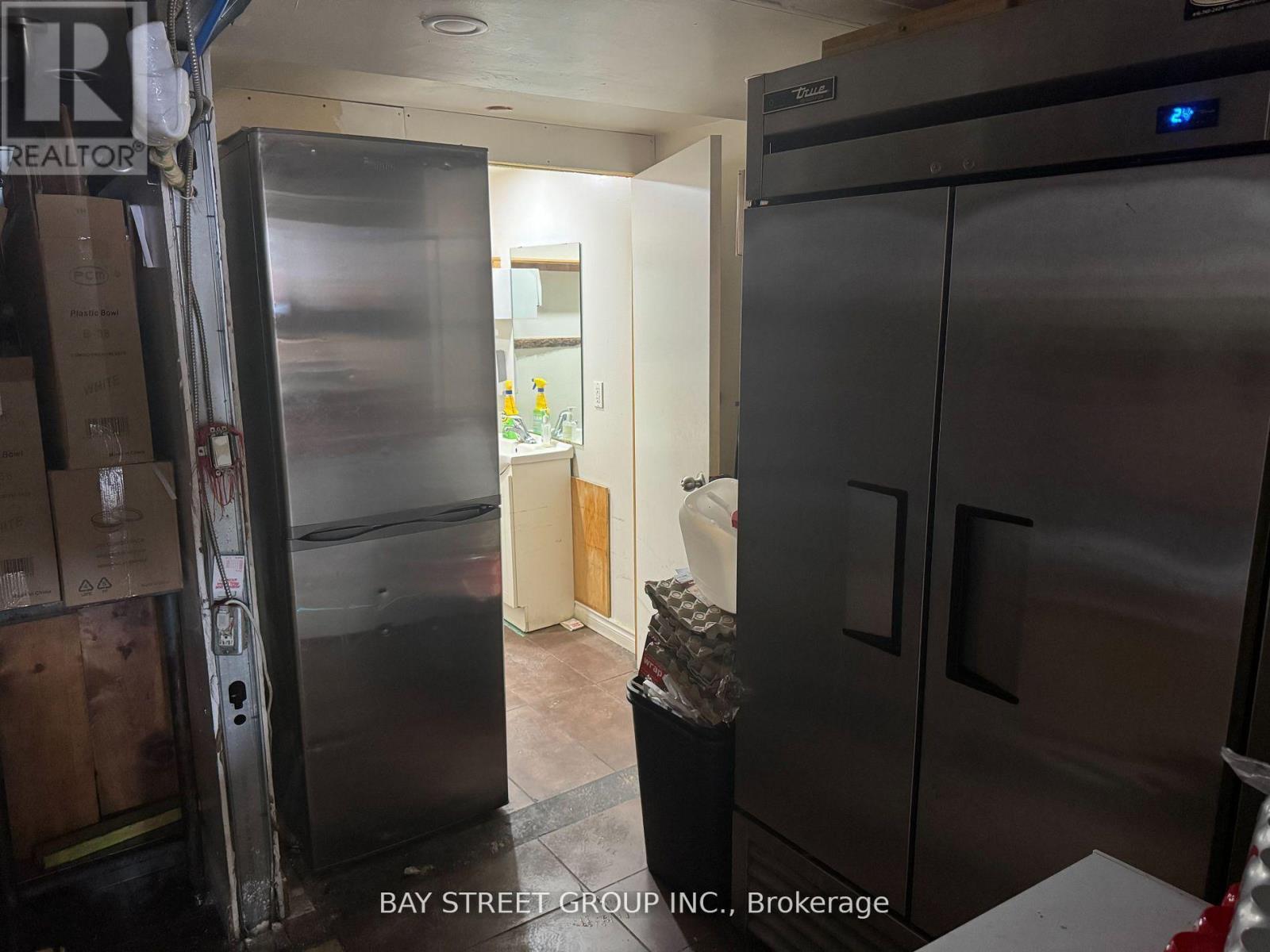 1 Byng Avenue, Toronto, ON