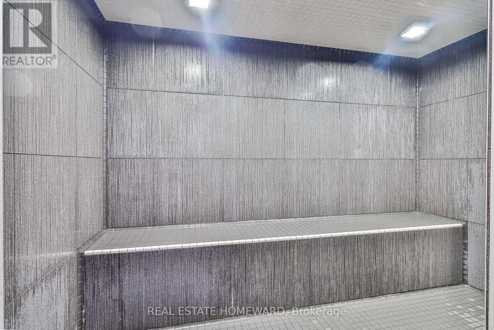 2806 - 2015 Sheppard Avenue E, Toronto, ON - Indoor Photo Showing Other Room