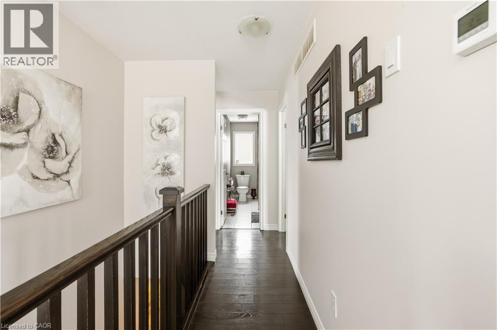 15 Irving Drive, Norwich, ON - Indoor Photo Showing Other Room