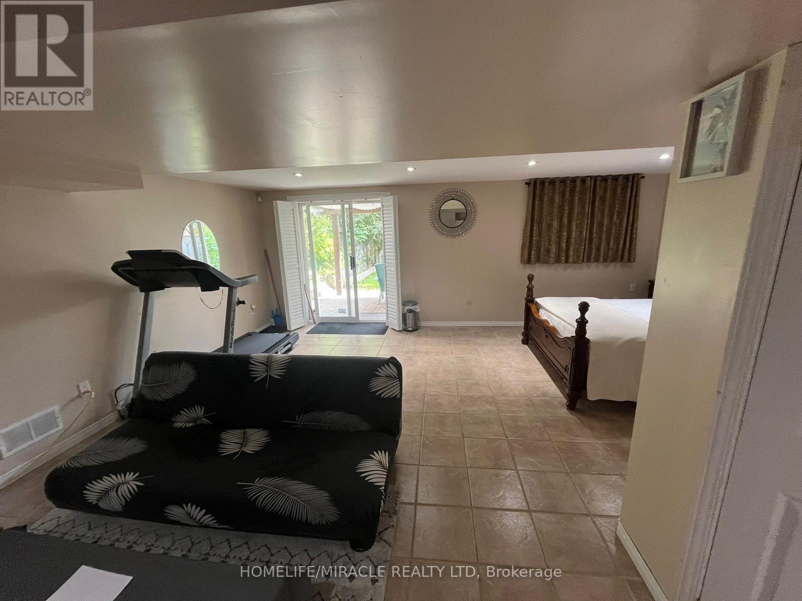 128 Karalee Crescent, Cambridge, ON - Indoor Photo Showing Other Room