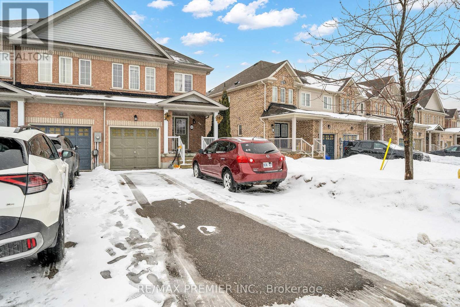 164 Dewell Crescent, Clarington, ON - Outdoor With Facade