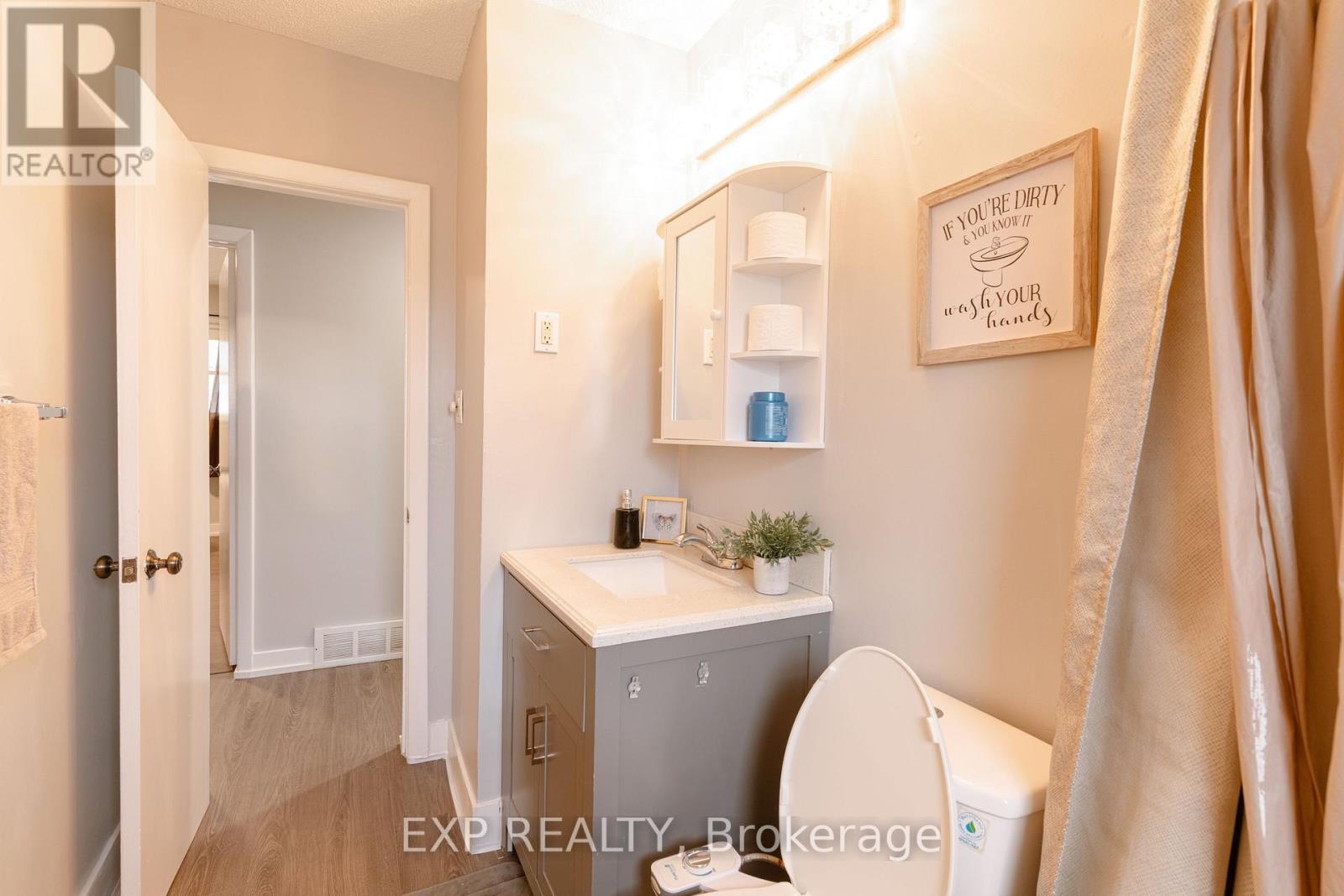 280 Wilson Avenue, Kitchener, ON - Indoor