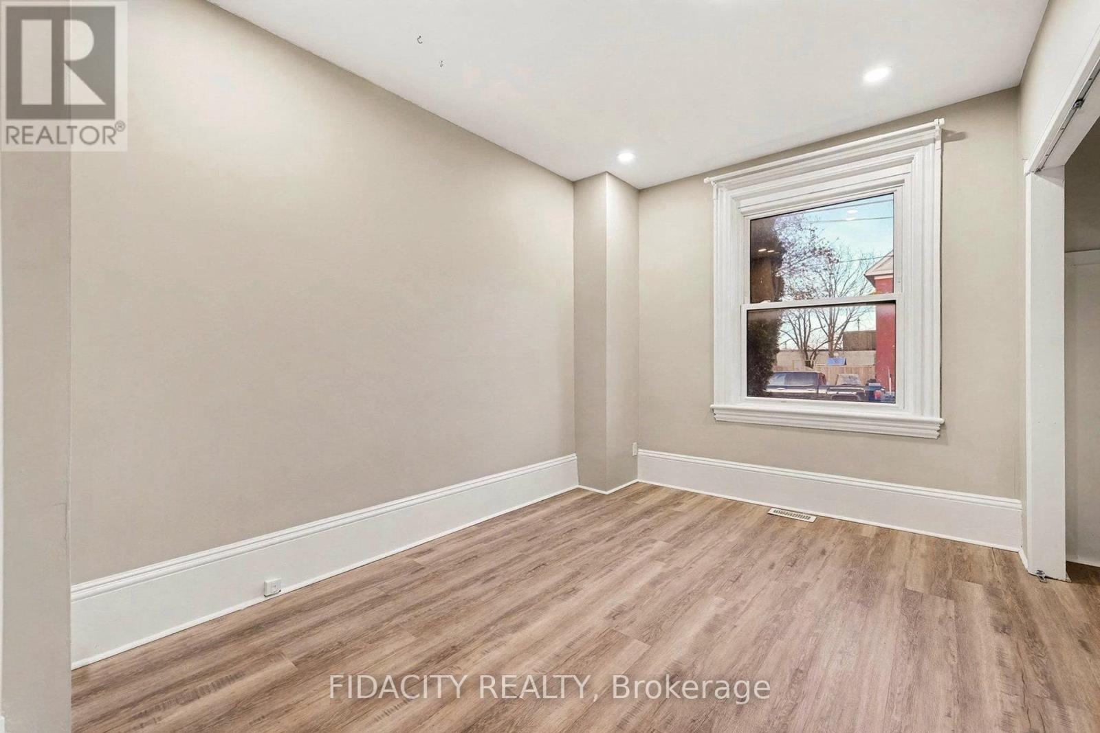 38 Winnifred Street N, Smiths Falls, ON - Indoor Photo Showing Other Room