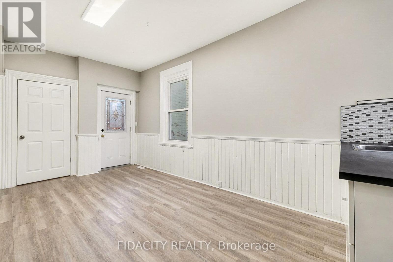 38 Winnifred Street N, Smiths Falls, ON - Indoor Photo Showing Other Room