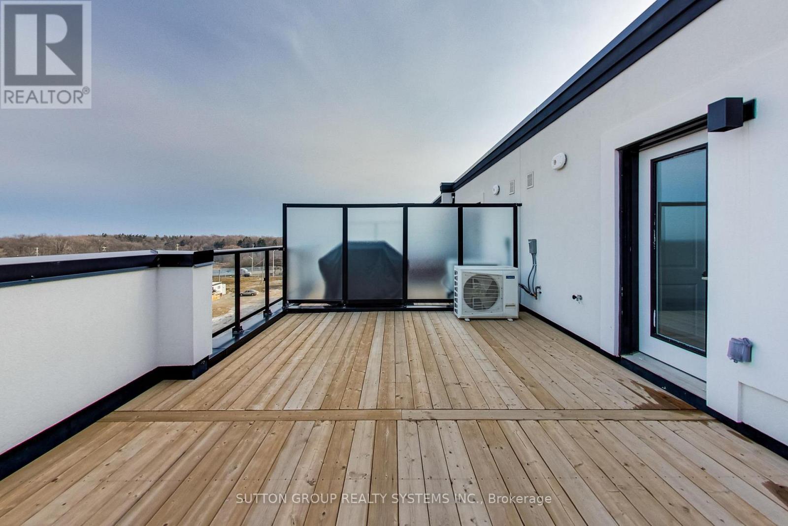 109 - 1573 Rose Way, Milton, ON - Outdoor With Exterior