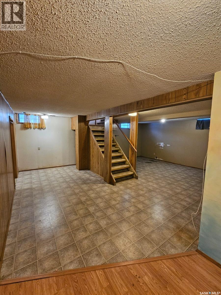 402 Mckercher Drive, Saskatoon, SK - Indoor Photo Showing Other Room