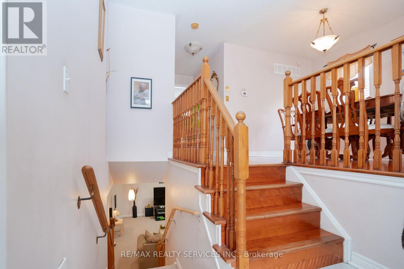 195 Van Scott Drive, Brampton, ON - Indoor Photo Showing Other Room