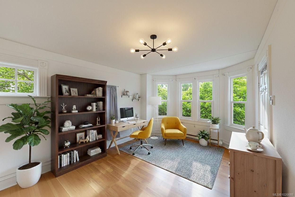 2943 Cedar Hill Rd, Victoria, BC