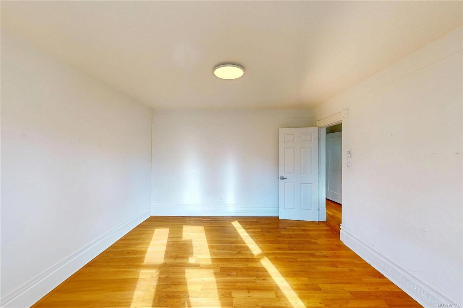 2943 Cedar Hill Rd, Victoria, BC