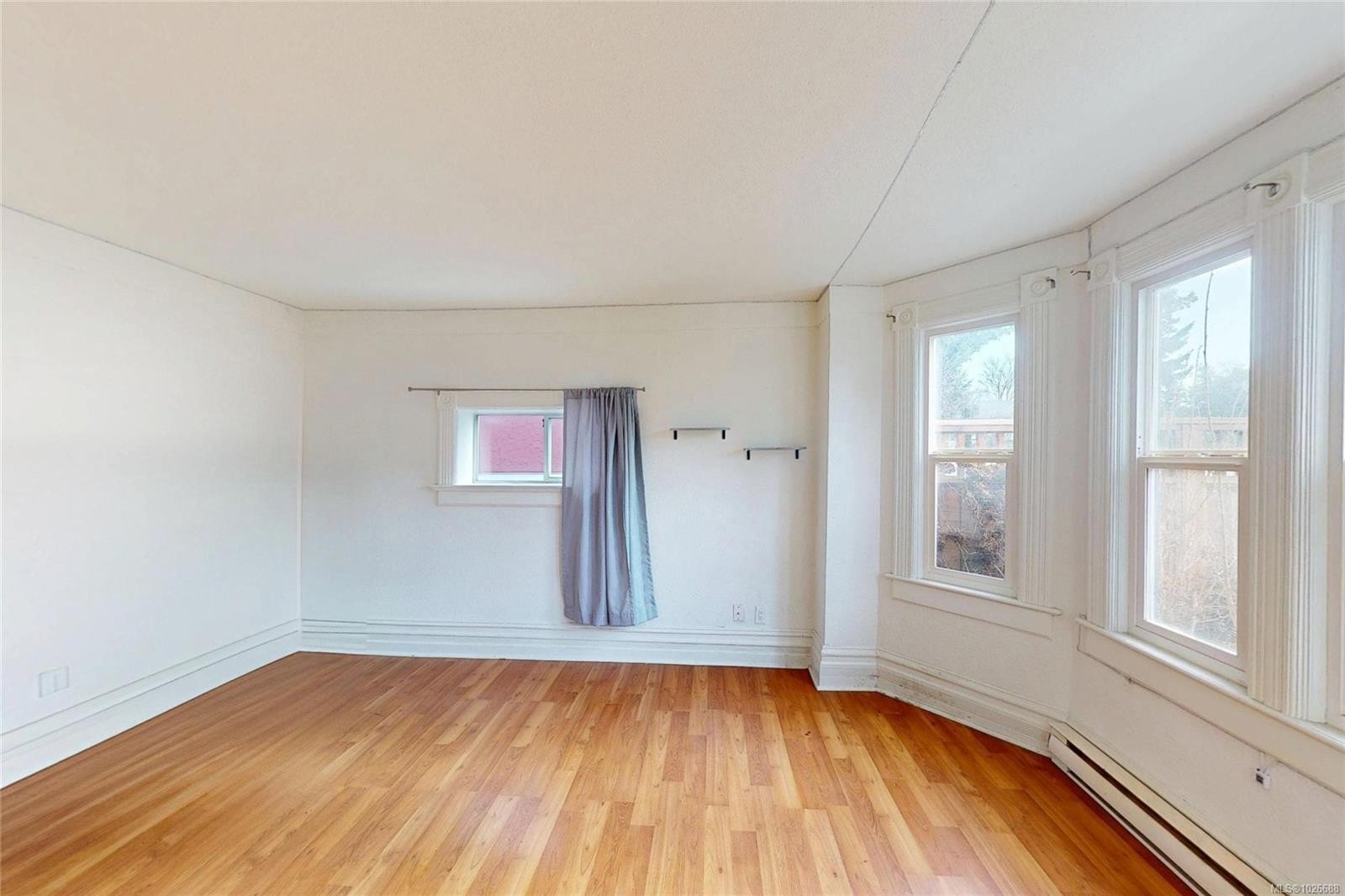 2943 Cedar Hill Rd, Victoria, BC