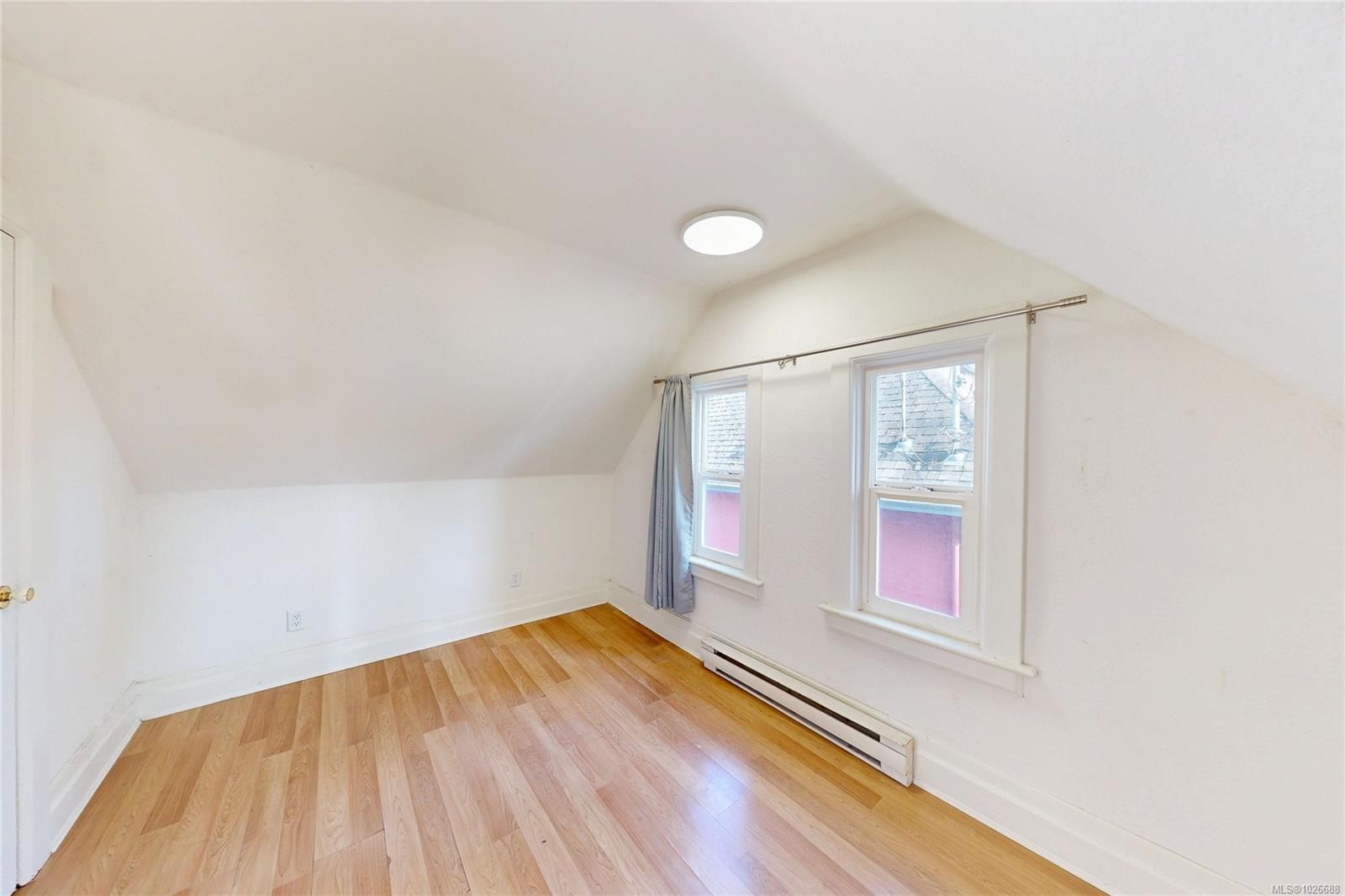 2943 Cedar Hill Rd, Victoria, BC