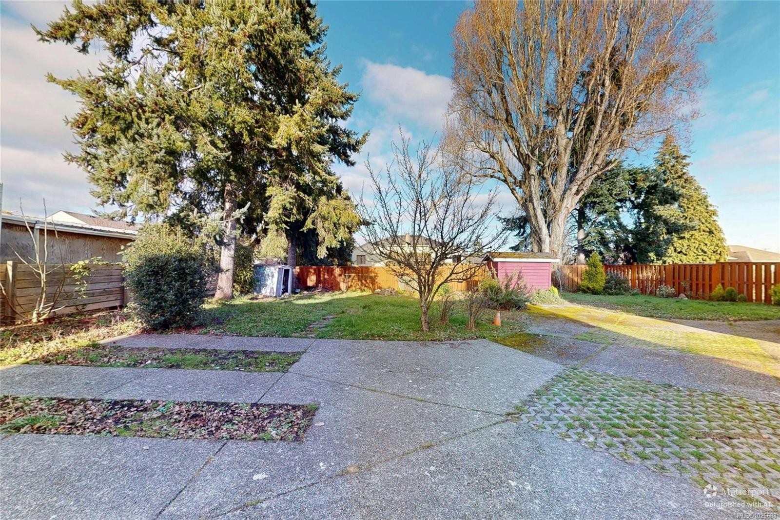 2943 Cedar Hill Rd, Victoria, BC