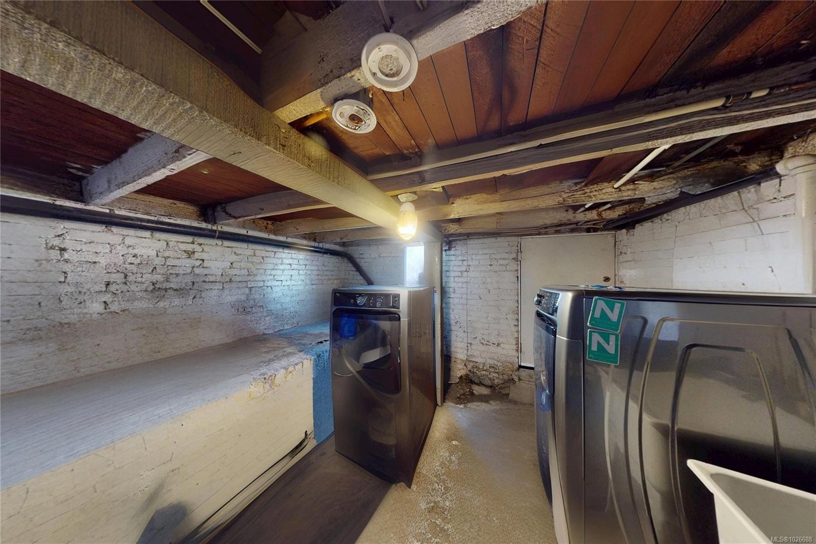 2943 Cedar Hill Rd, Victoria, BC