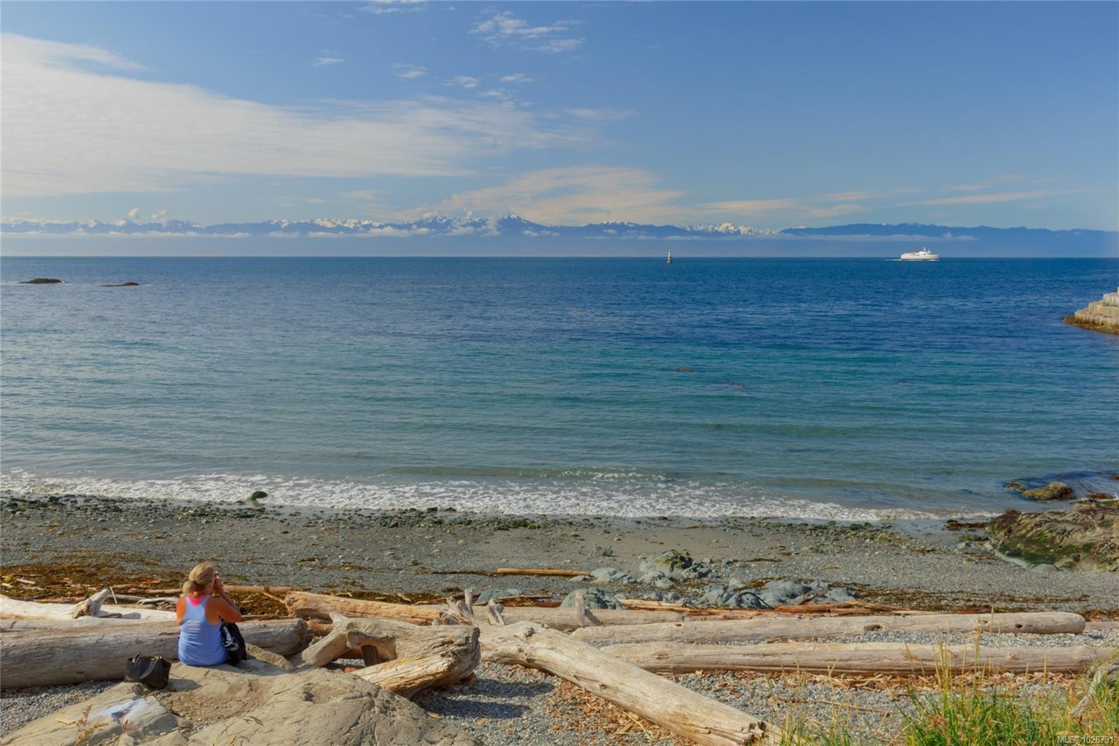 126 Ladysmith St, Victoria, BC