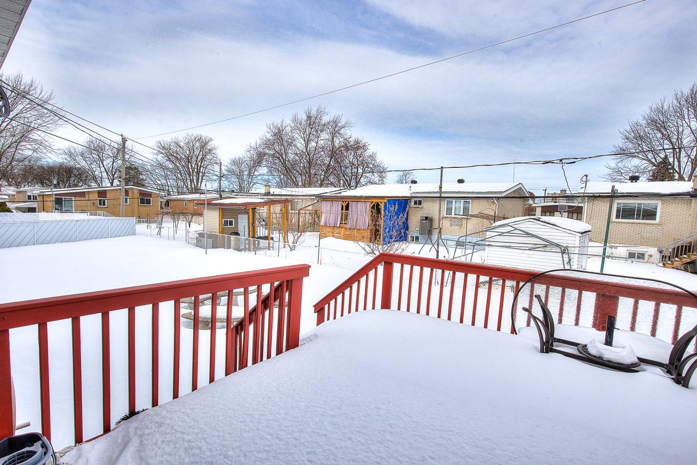 Cour - 798 Place Parkway, Laval (Chomedey), QC - Outdoor With Exterior