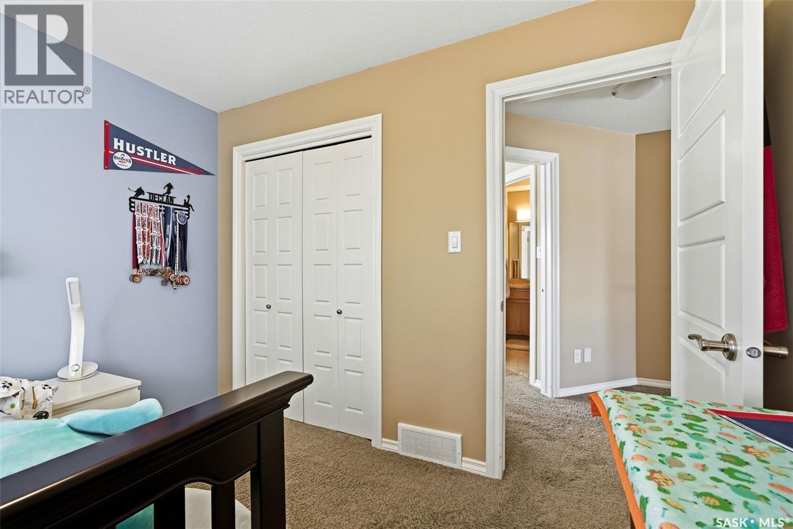 5221 Watson Way, Regina, SK - Indoor