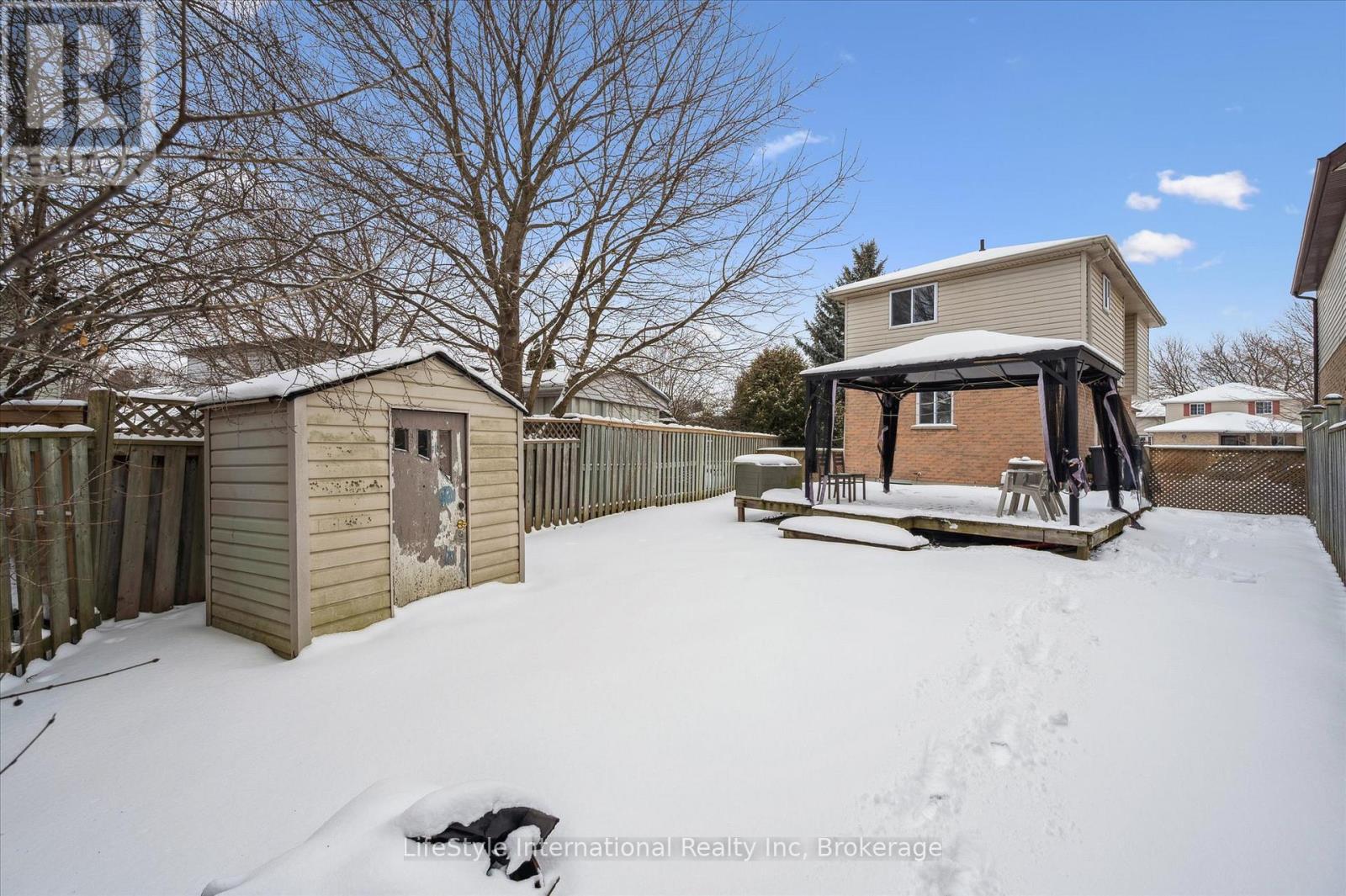 5 Troy Crescent, Guelph (Grange Road), ON - Outdoor