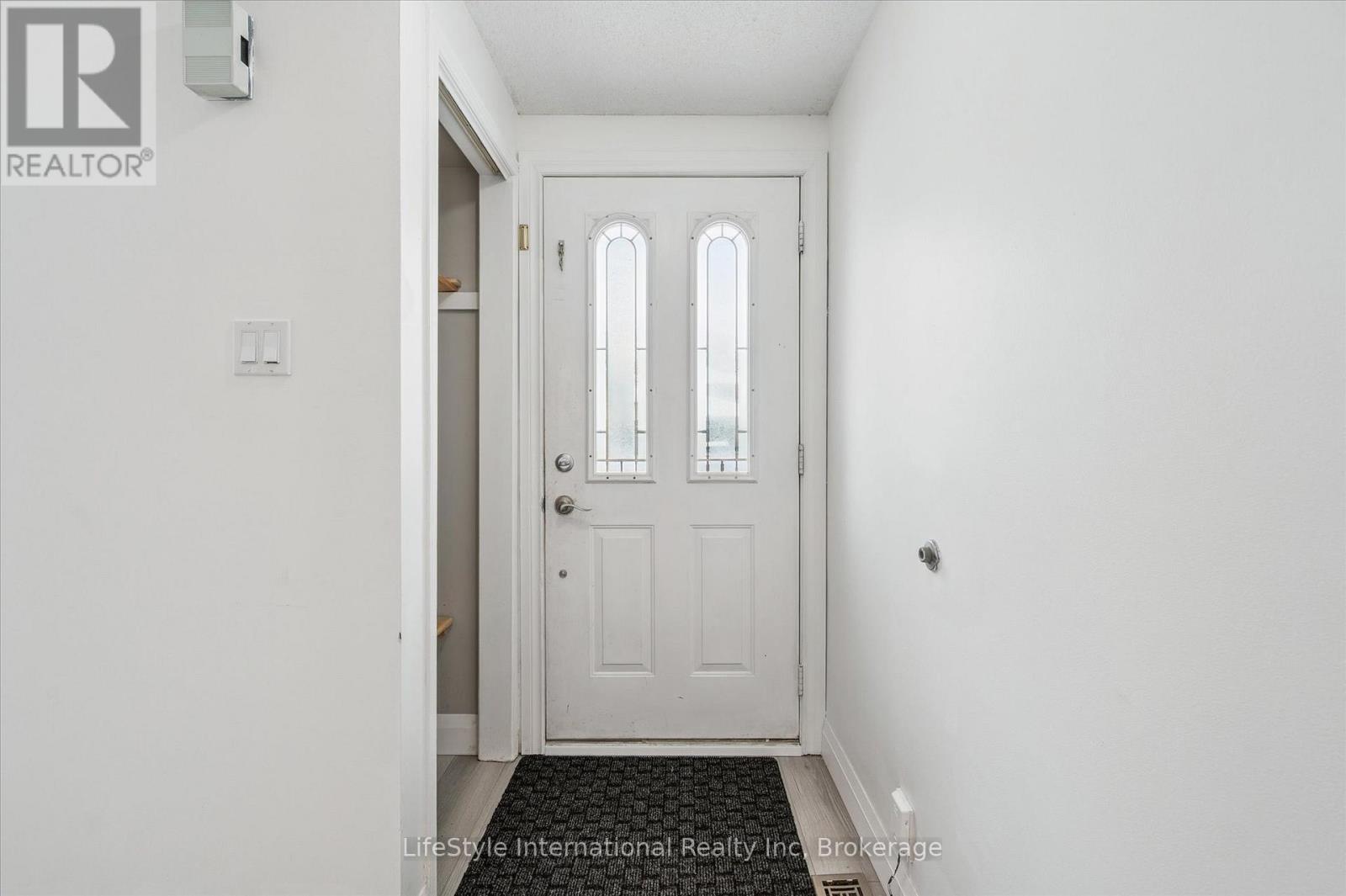 5 Troy Crescent, Guelph (Grange Road), ON - Indoor Photo Showing Other Room