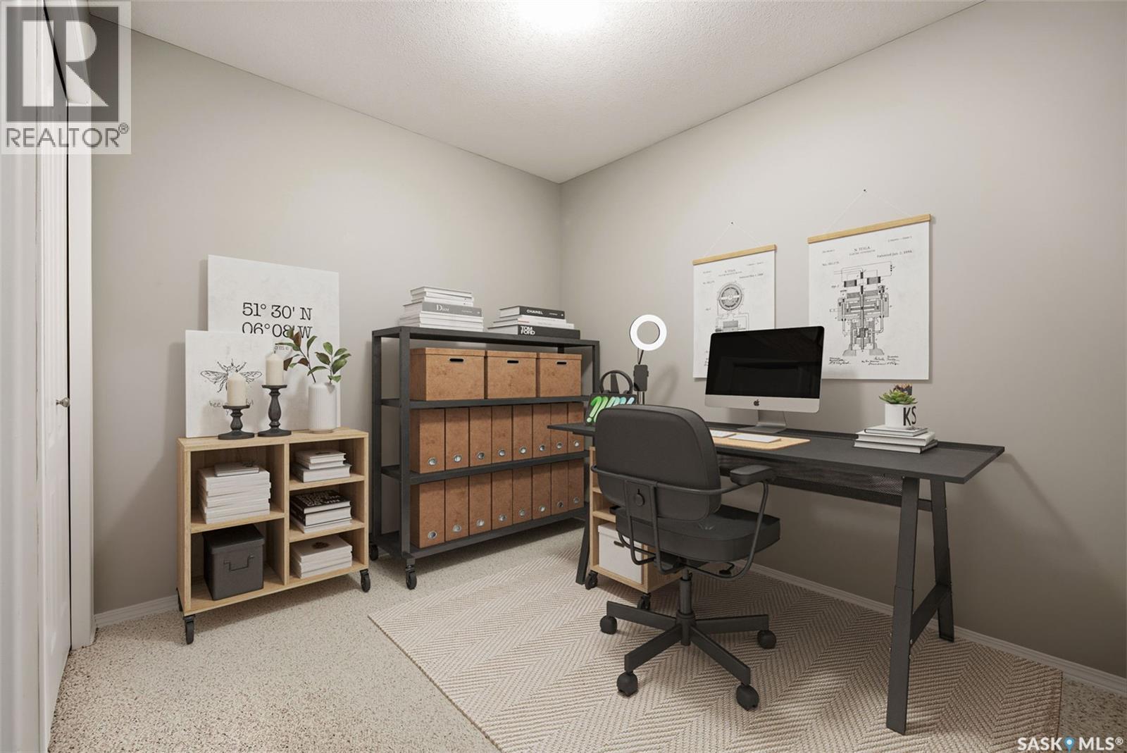 1027 Birchwood Place, Regina, SK - Indoor Photo Showing Office