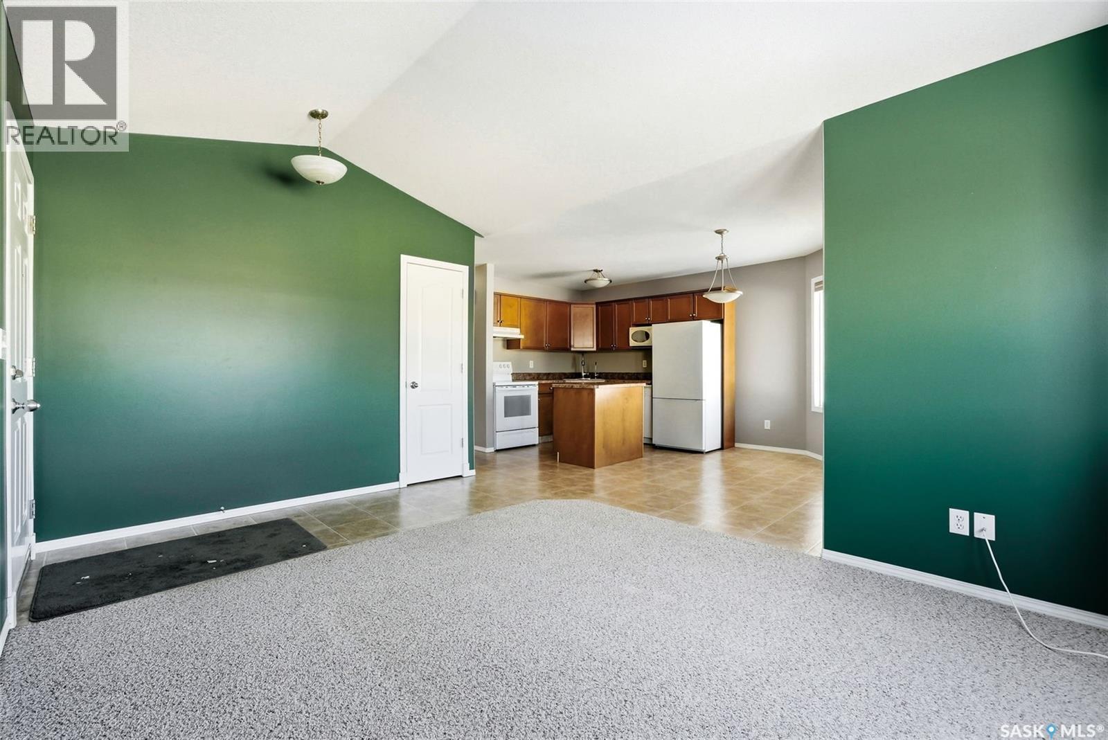 1027 Birchwood Place, Regina, SK - Indoor