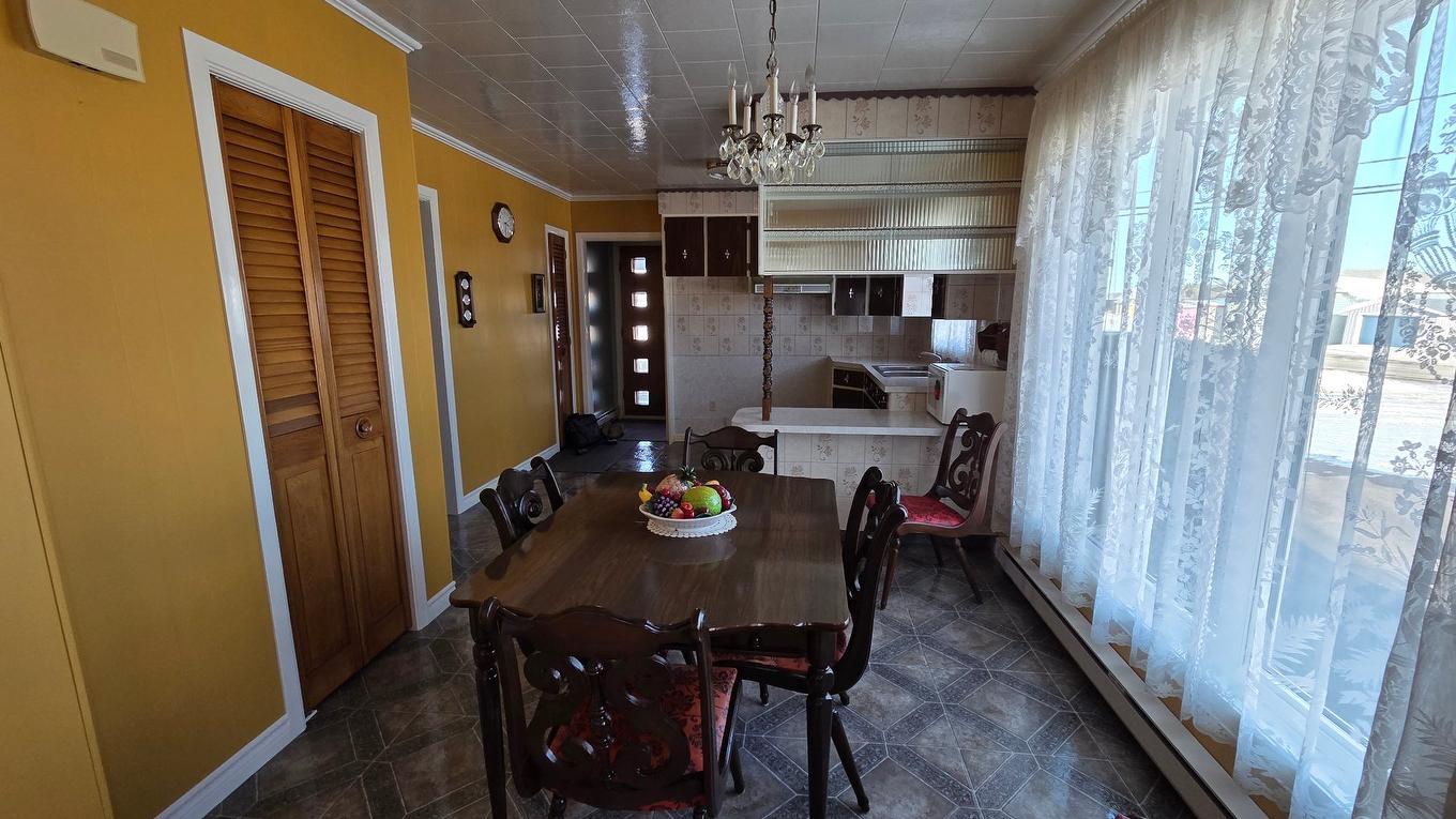 Salle à manger - 923 Route 230 E., Saint-Pascal, QC - Indoor Photo Showing Dining Room