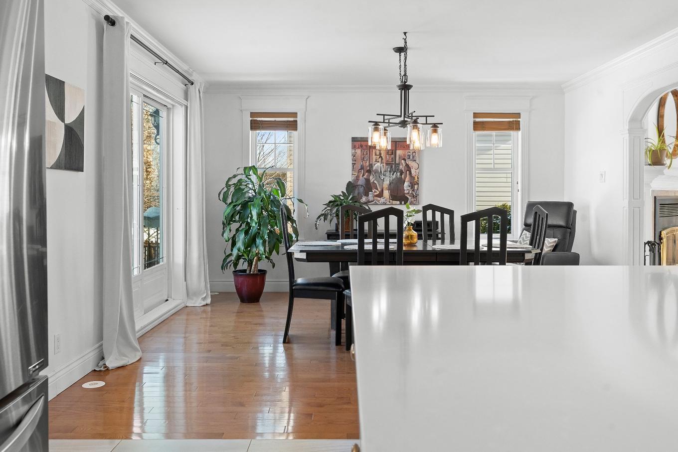 Salle à manger - 9230 Av. Du Patrimoine-Mondial, Québec (Les Rivières), QC - Indoor Photo Showing Dining Room