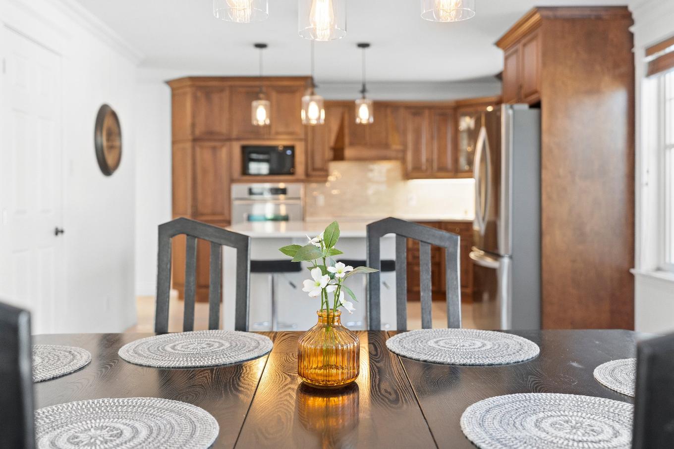 Salle à manger - 9230 Av. Du Patrimoine-Mondial, Québec (Les Rivières), QC - Indoor