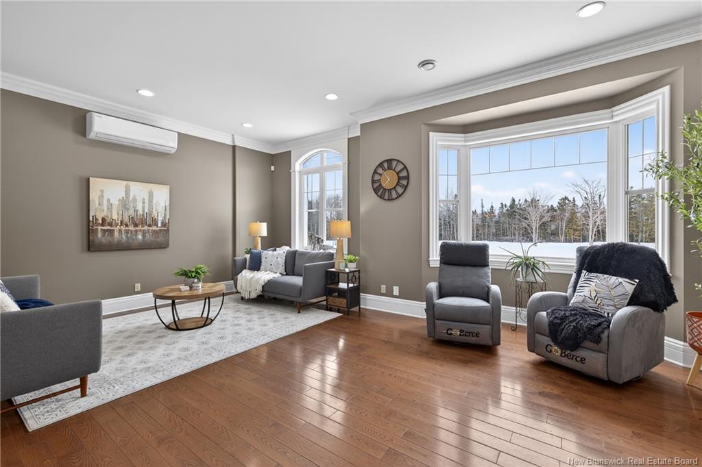 287 Du Tre Carre Ave, Shippagan, NB