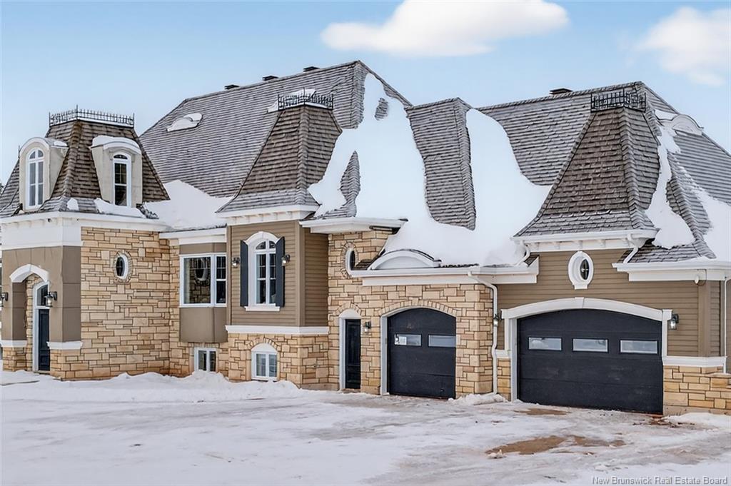 287 Du Tre Carre Ave, Shippagan, NB