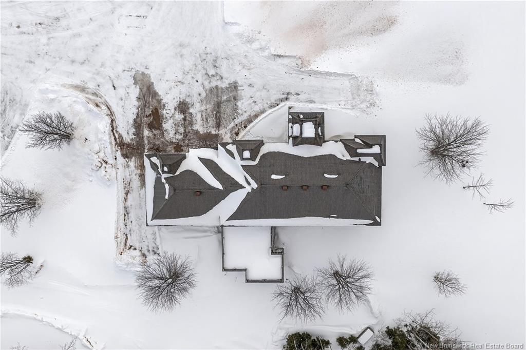 287 Du Tre Carre Ave, Shippagan, NB