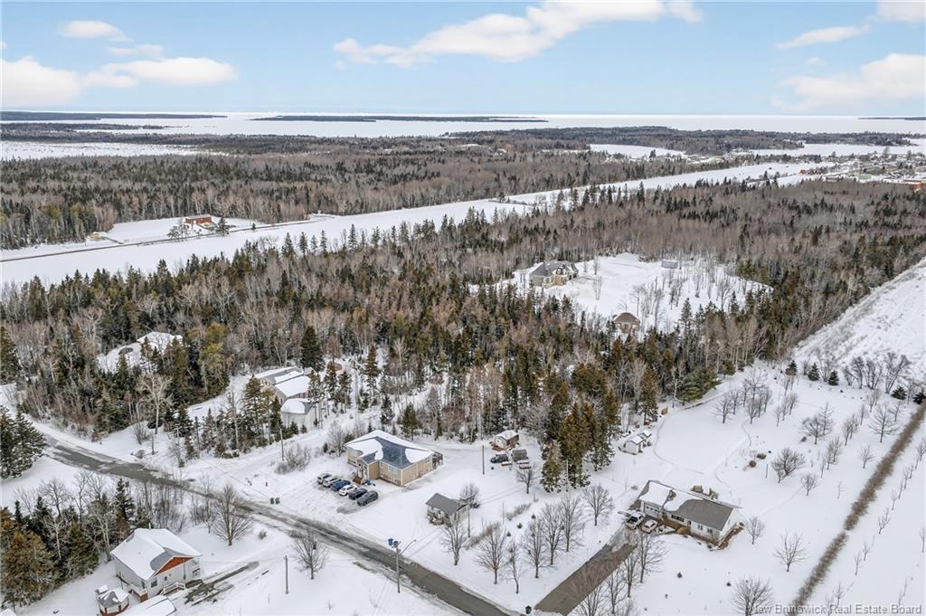 287 Du Tre Carre Ave, Shippagan, NB