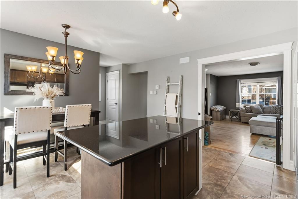 19 Des Érables St, Dieppe, NB