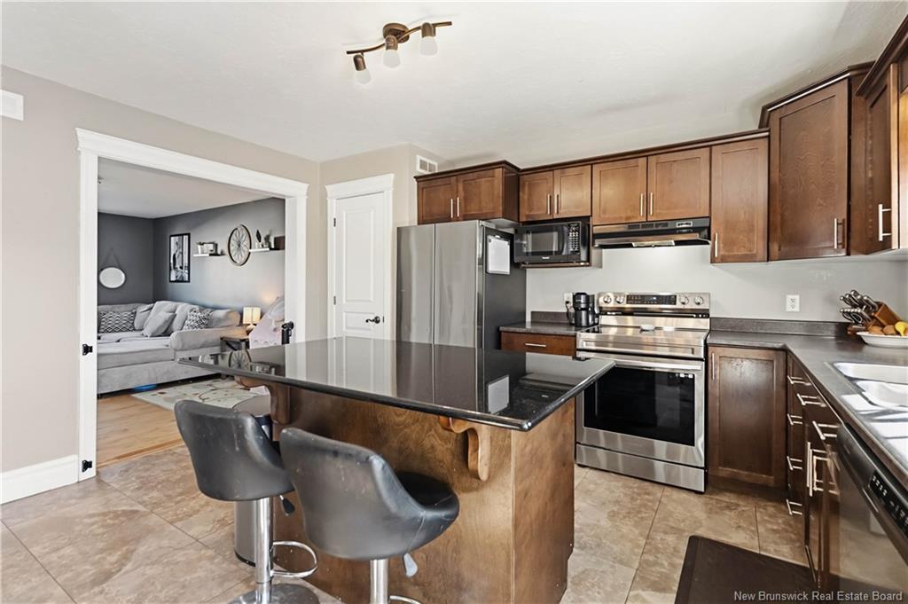 19 Des Érables St, Dieppe, NB